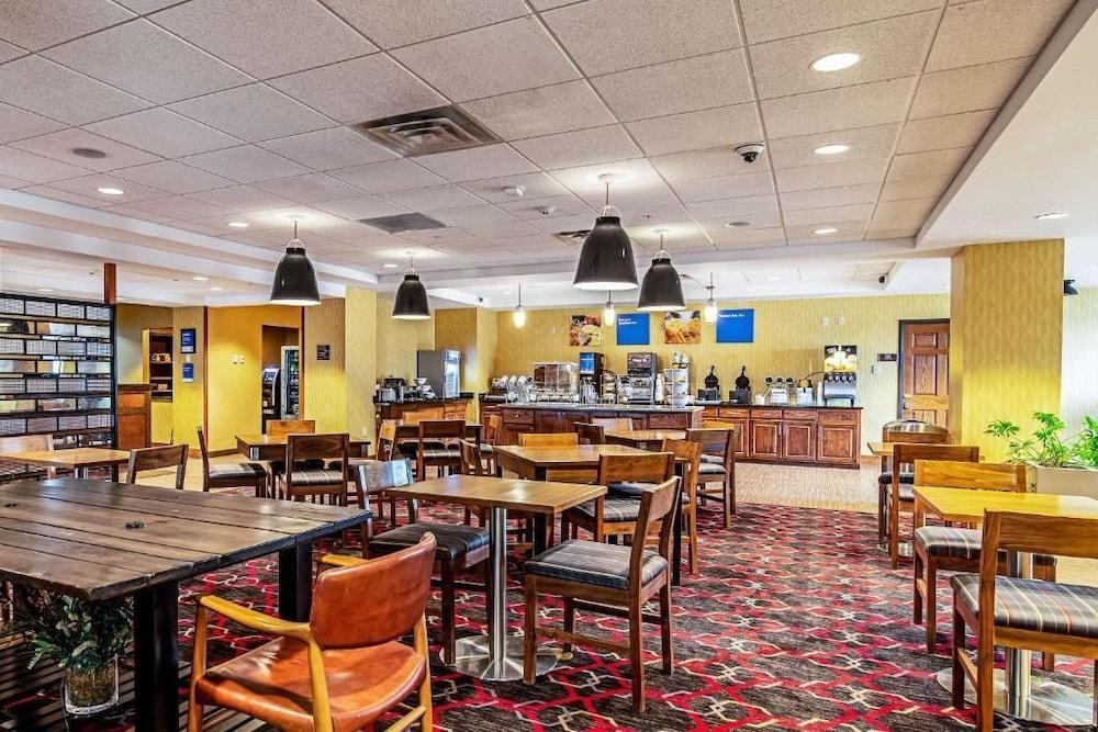 Sonesta Essential Minot Hotel Екстериор снимка