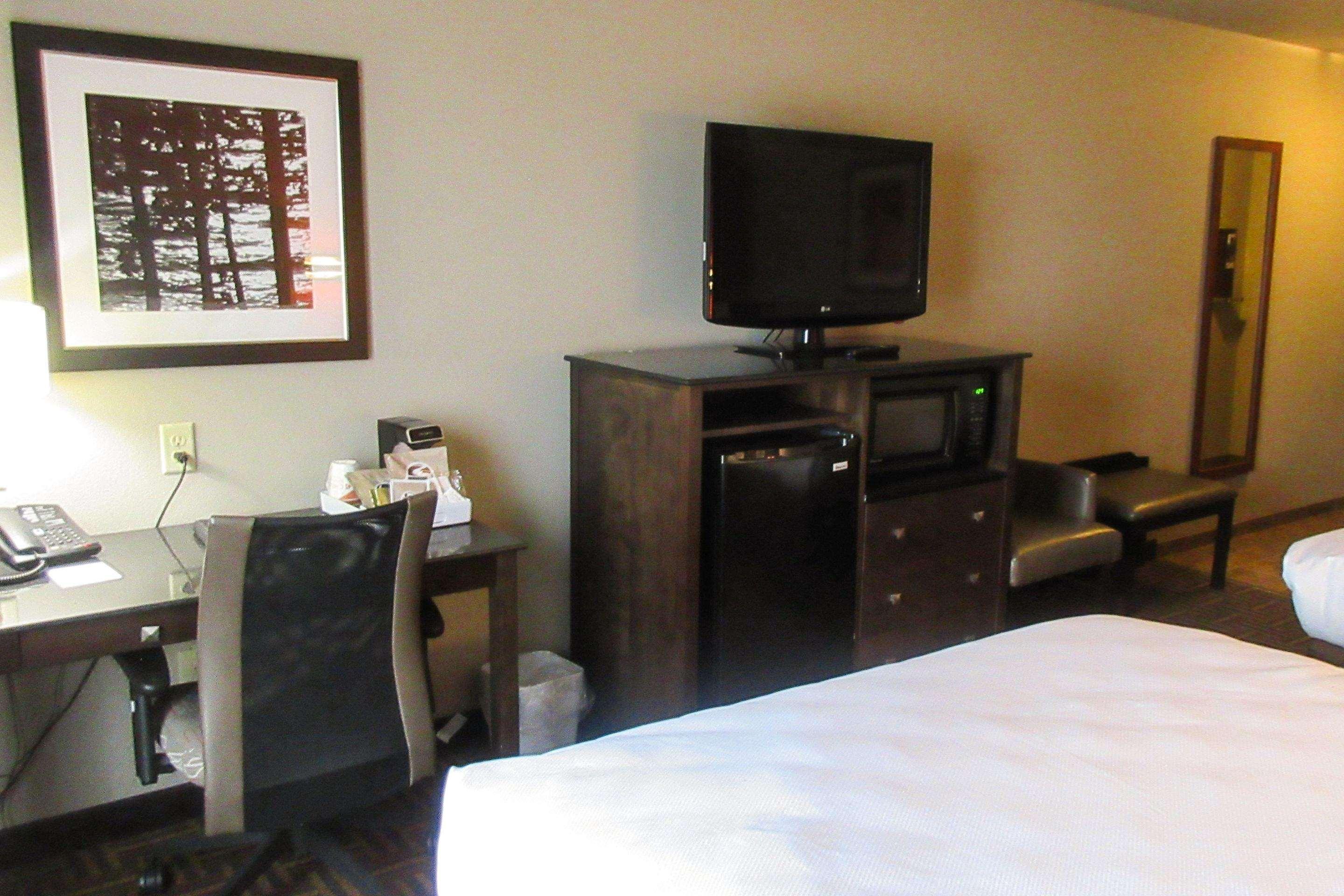 Sonesta Essential Minot Hotel Екстериор снимка