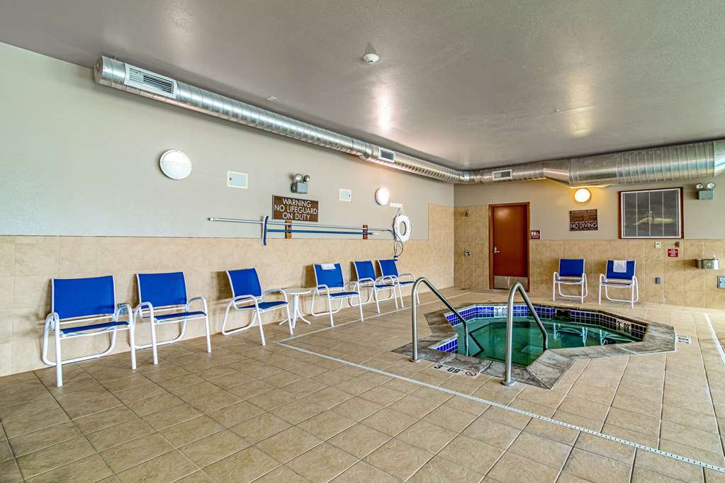 Sonesta Essential Minot Hotel Екстериор снимка